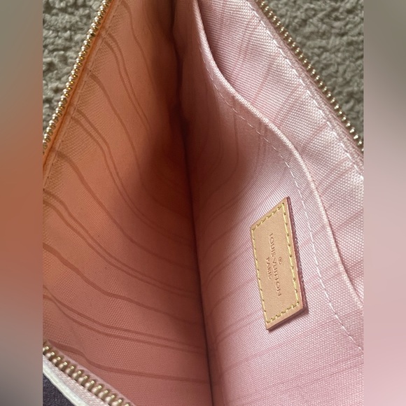 Louis Vuitton Tahitienne MM pochette - Picture 3 of 6